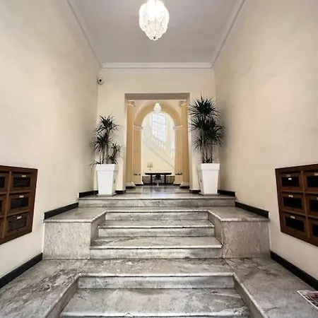 Lovely Retreat In Roma Trastevere Exterior photo